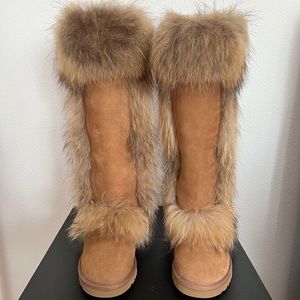 Boots, size 6, brown